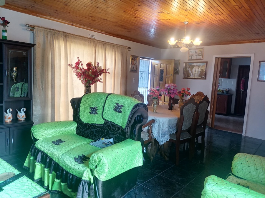 3 Bedroom Property for Sale in Beverly Park Western Cape